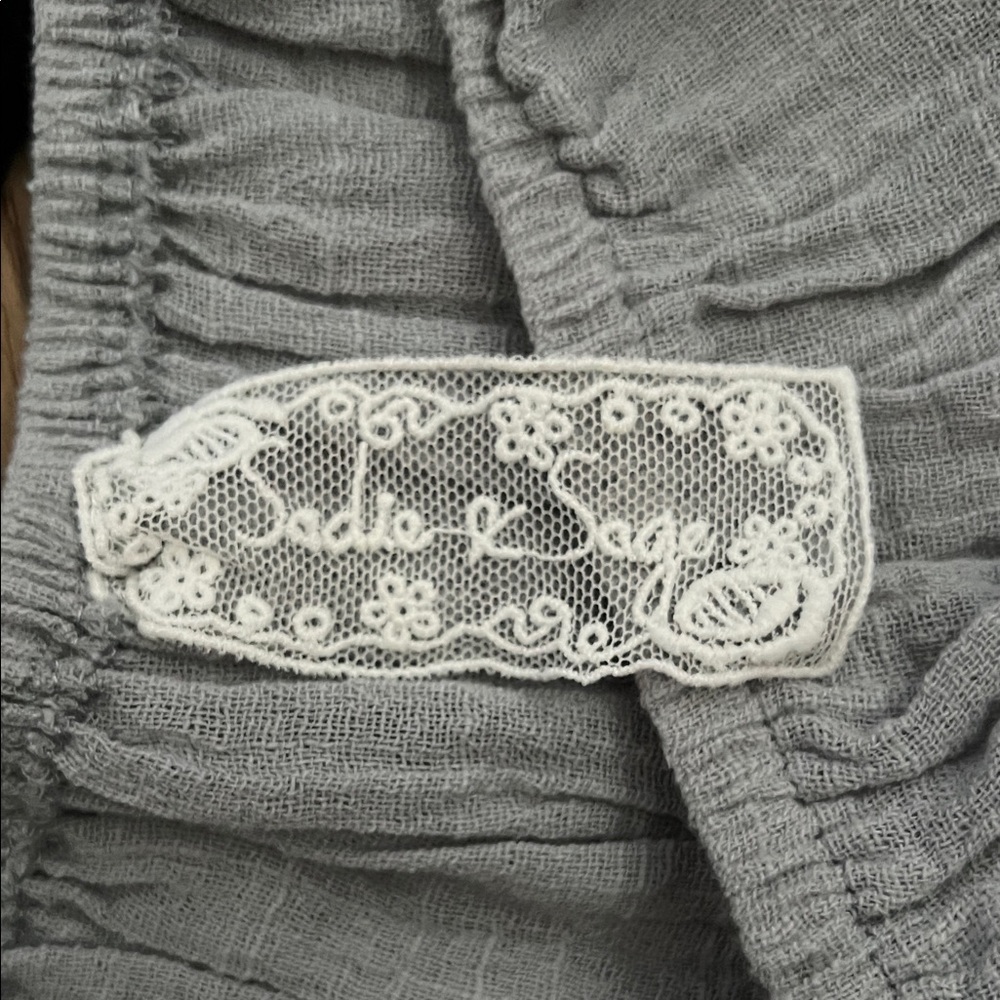 Sadie & Sage Gray Ruffled Crop Top - Picture 3 of 3